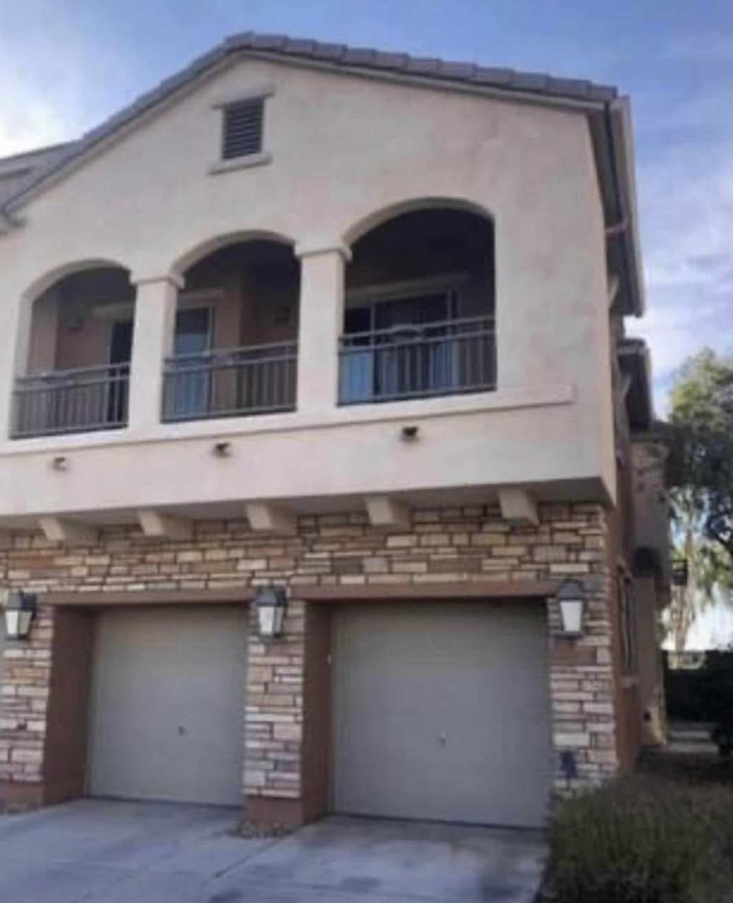 356 North 169th Avenue