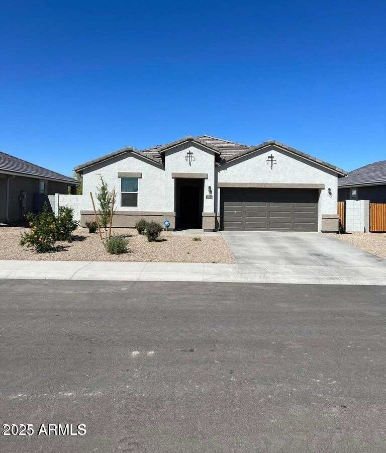 1126 S Mulberry Street