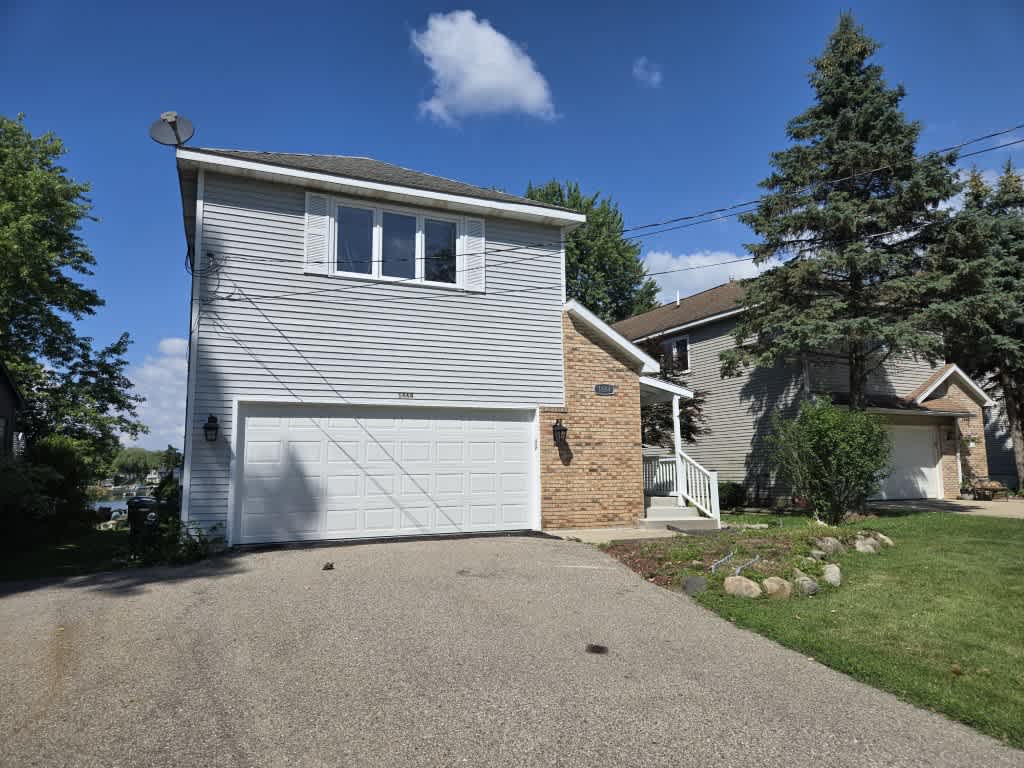 1664 South Newman Road