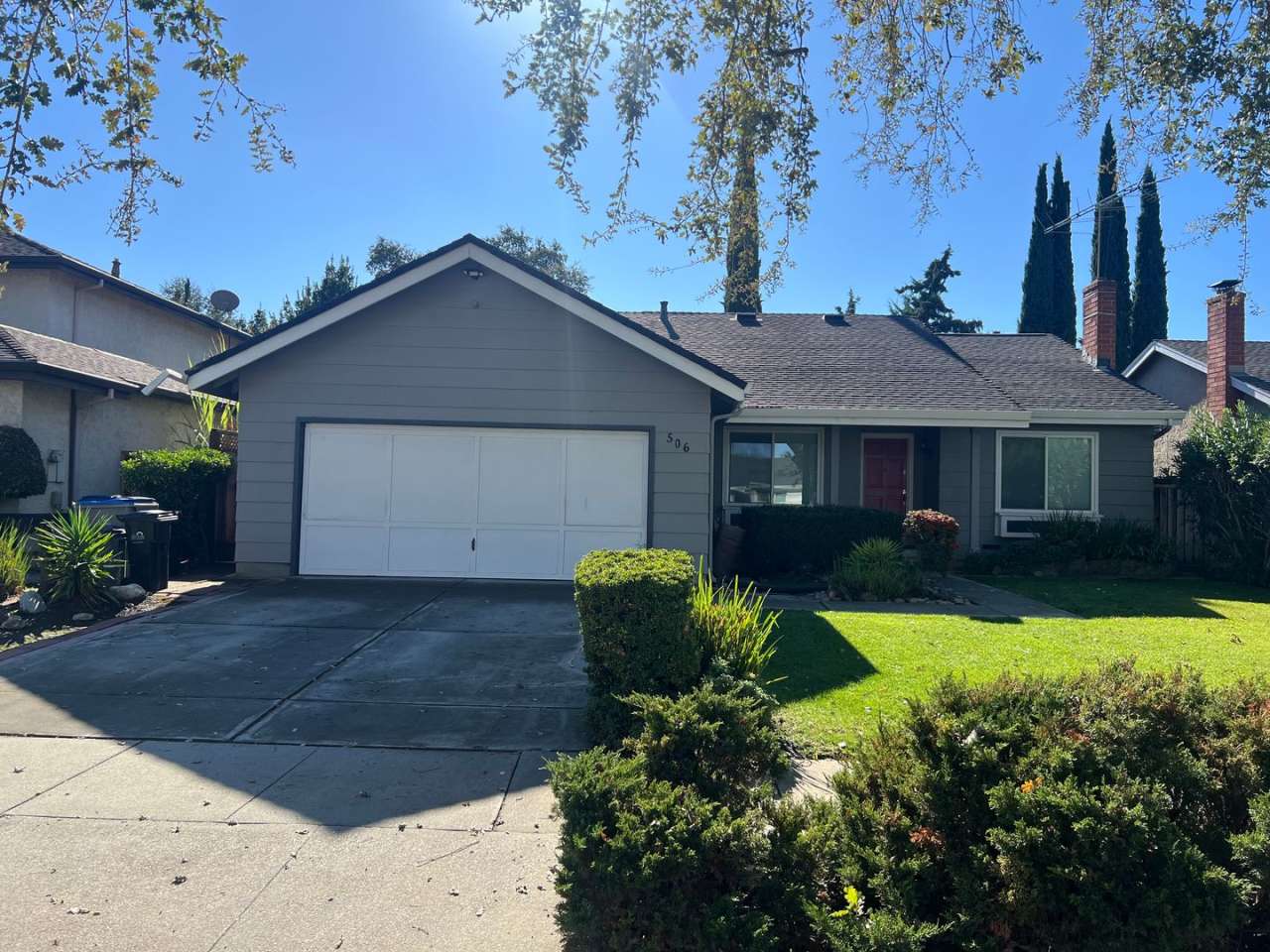 Beautiful 4 bed 2 bath home in San Jose with AC. Must See!