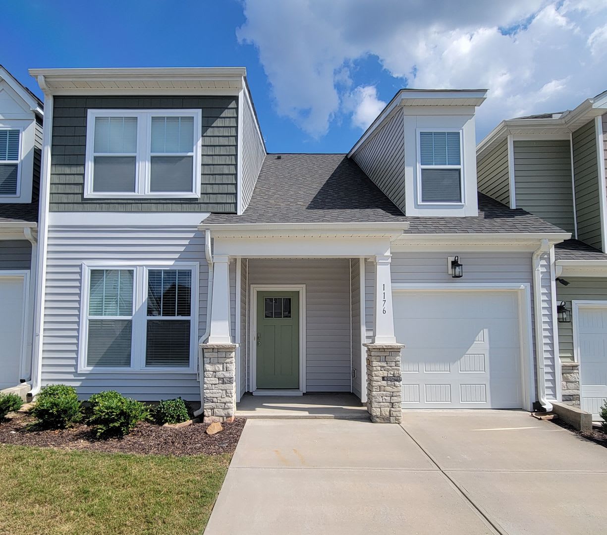 3 Bed, 3 Bath Townhome Available in Boiling Springs!