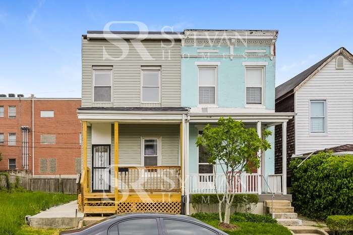 950 Homestead Street