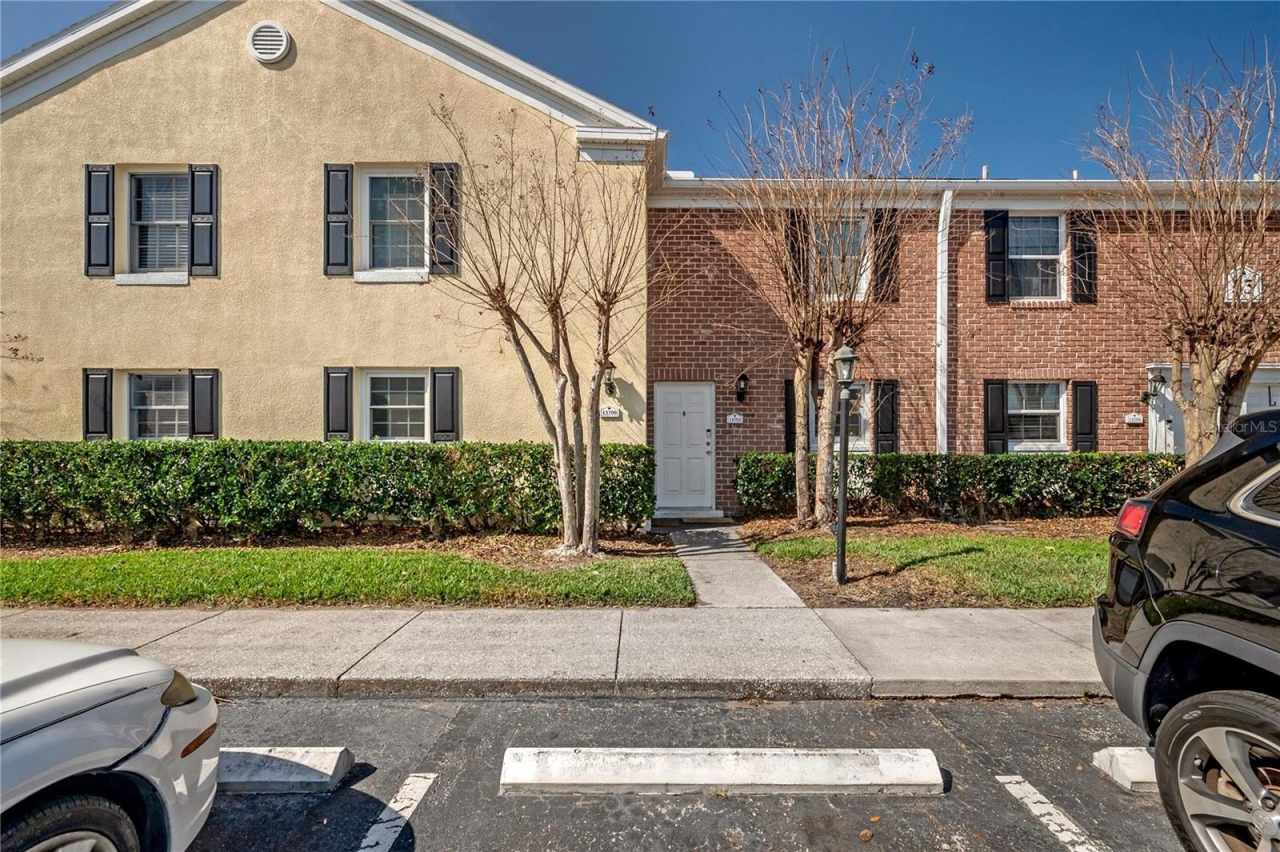 13700 ORANGE SUNSET DRIVE