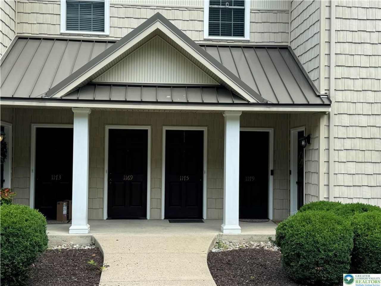 3 Br Condo available in Bethlehem