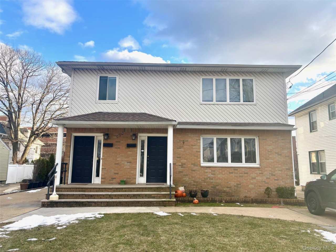 225 Cleveland Avenue