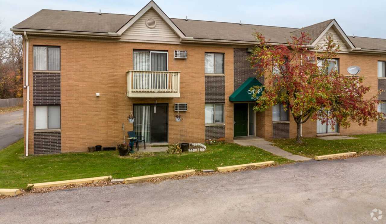 Heatherwood Apartments