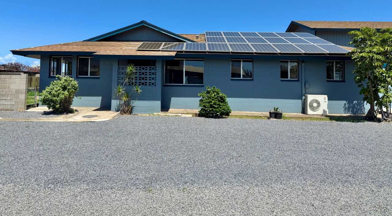 Newly Renovated Partially Furnished 3 Bedroom / 2 Bathroom Home for Rent in Kahului!