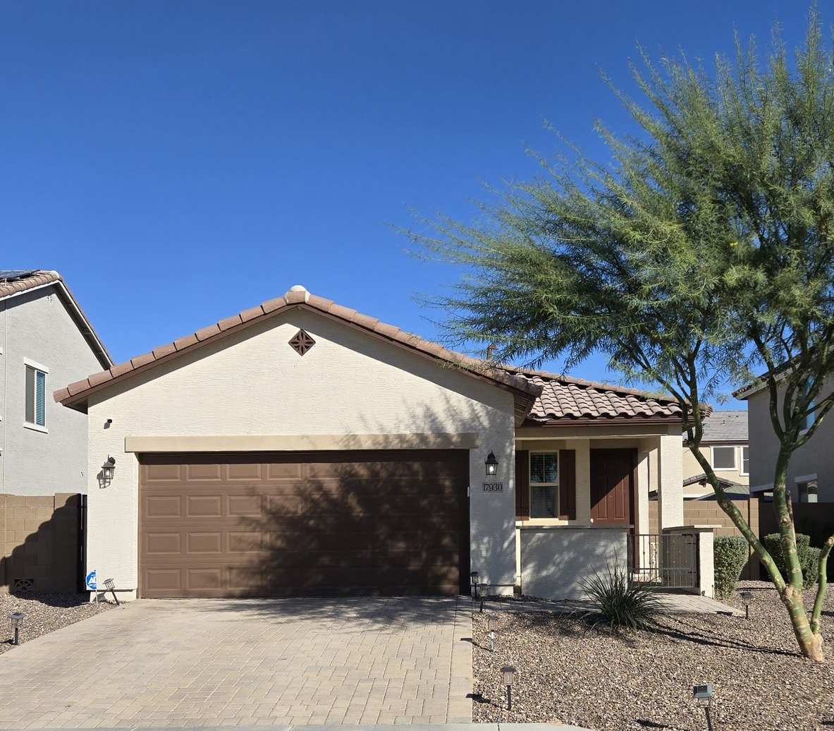 Beautiful 3 Bedroom, 2 Bath Home with Upgrades Galore! SECTION 8 ACCEPTED!