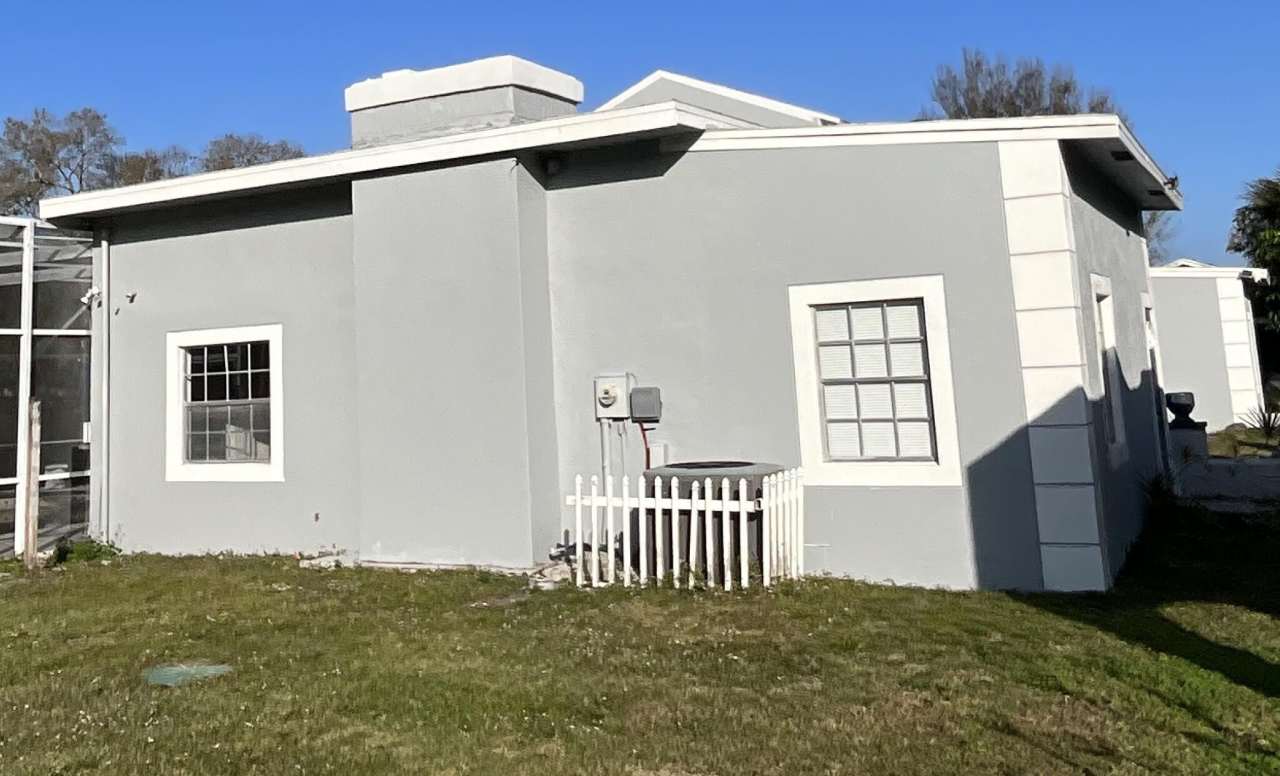 8208 Lakeland Boulevard