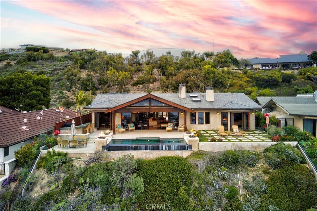 32401 Caribbean Drive