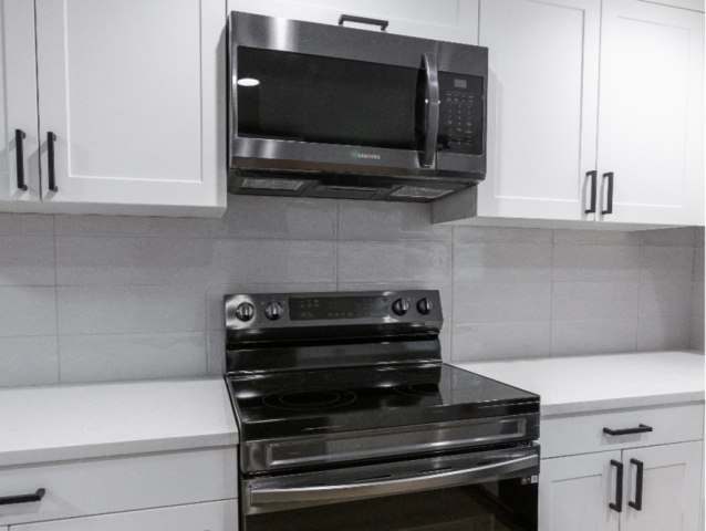 1840 W Thomas Rd Unit E32
