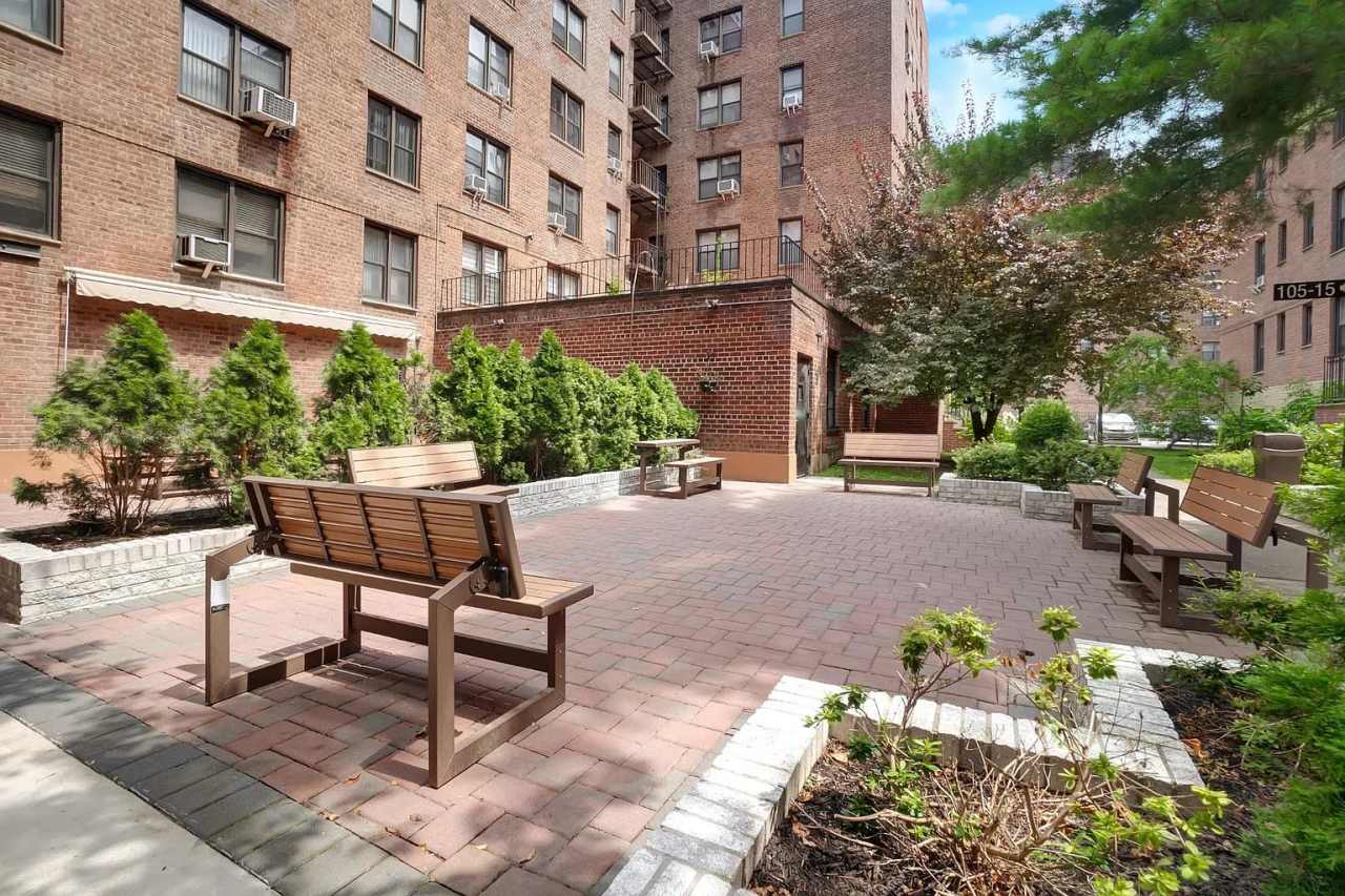 10520 66th Ave Apt 6B