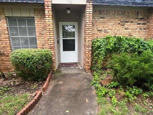 114 Meadow View Drive