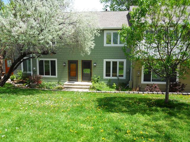 Three bedroom on Broadway in N. Boulder