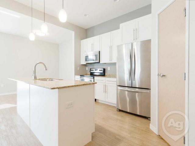 2606 13th Ave S Unit C11