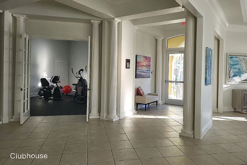 10081 Lake Cove Dr Apt 302