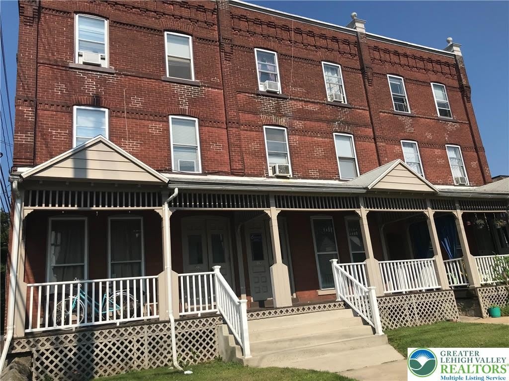 529 Linden Street unit: 3