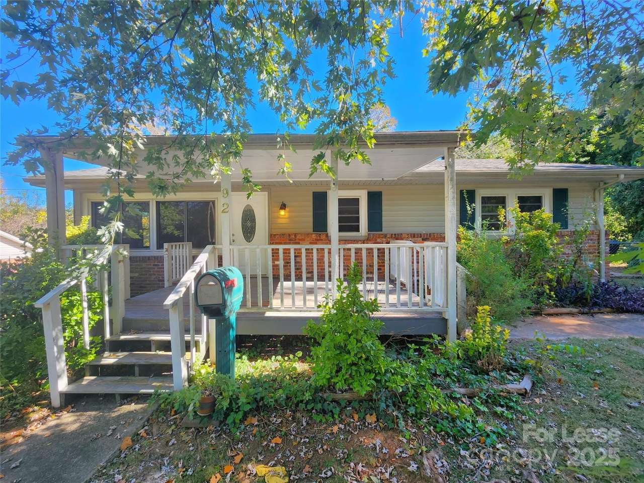 92 Lawndale Avenue SE