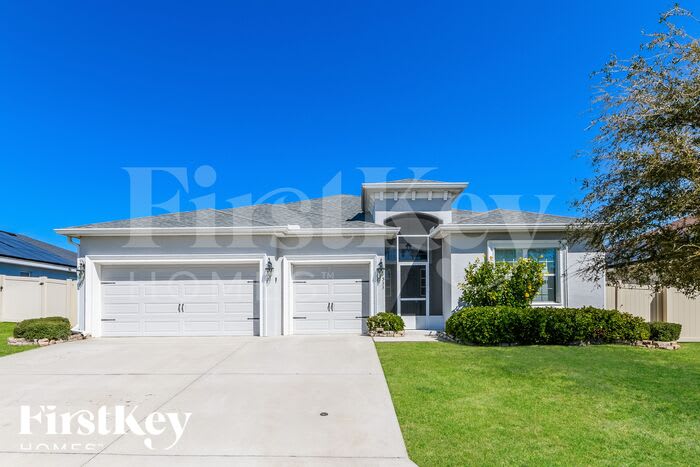 533 Interlock Street