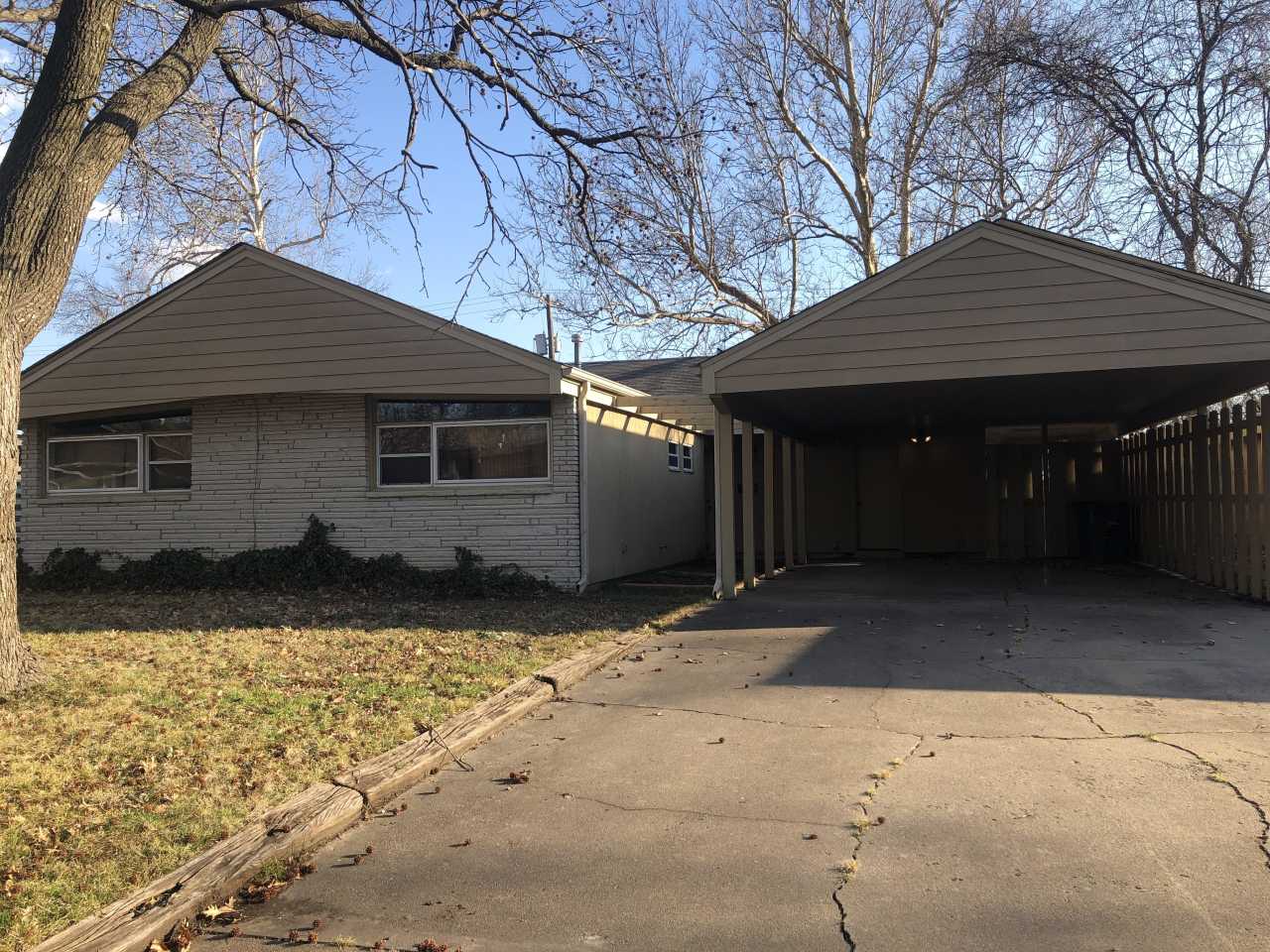 5332 East 26th Place