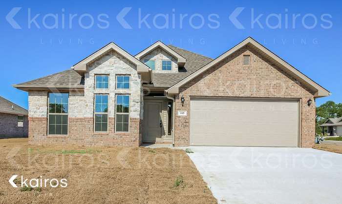 105 White Oak Street