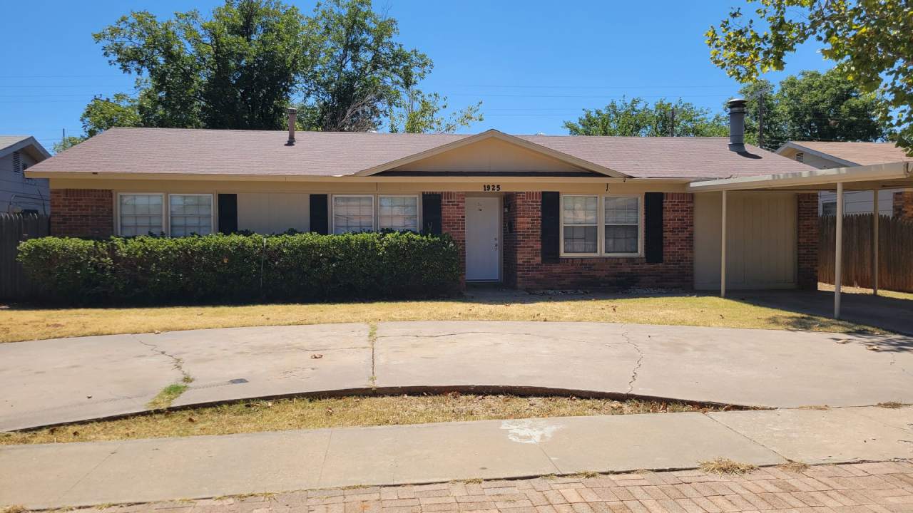 Updated 3 Bedroom/2 Bath/Carport/Storage Building Available Now!