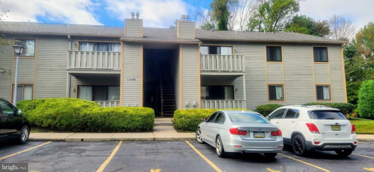 108 WOODHOLLOW Drive