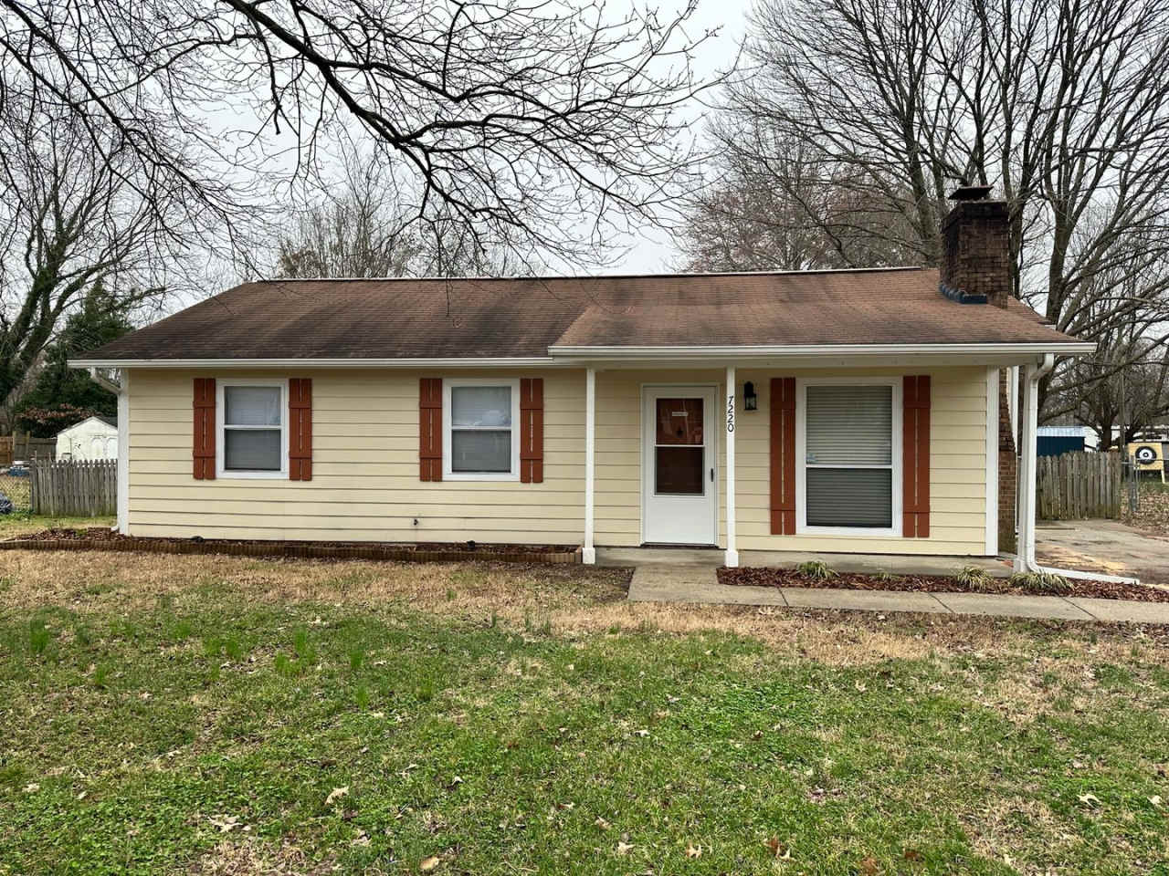 Charming 3 Bedroom Home in Plaza Eastway!