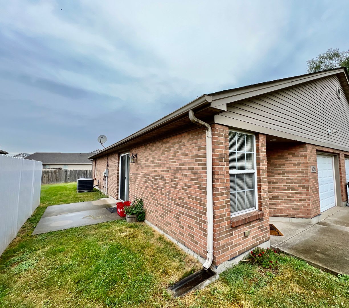 Lovely remodeled 2 bedroom in Middletown, Ohio