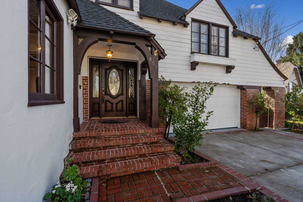 Rarely available 4 bedrooms and 2.5 bathrooms beautiful traditional home.