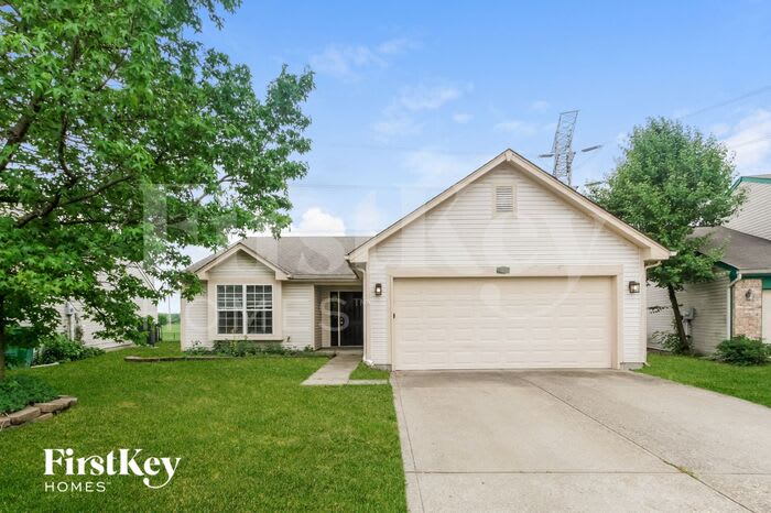 2215 Rolling Oak Drive