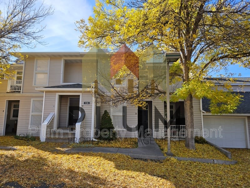 5104 Village View Way