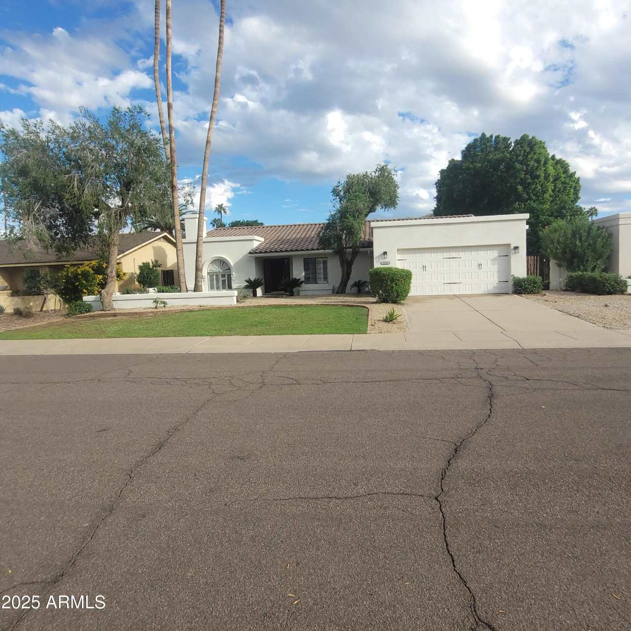 8329 E SAN SIMON Drive