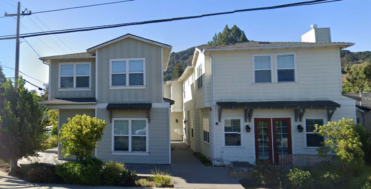 399 E Foothill Blvd #201