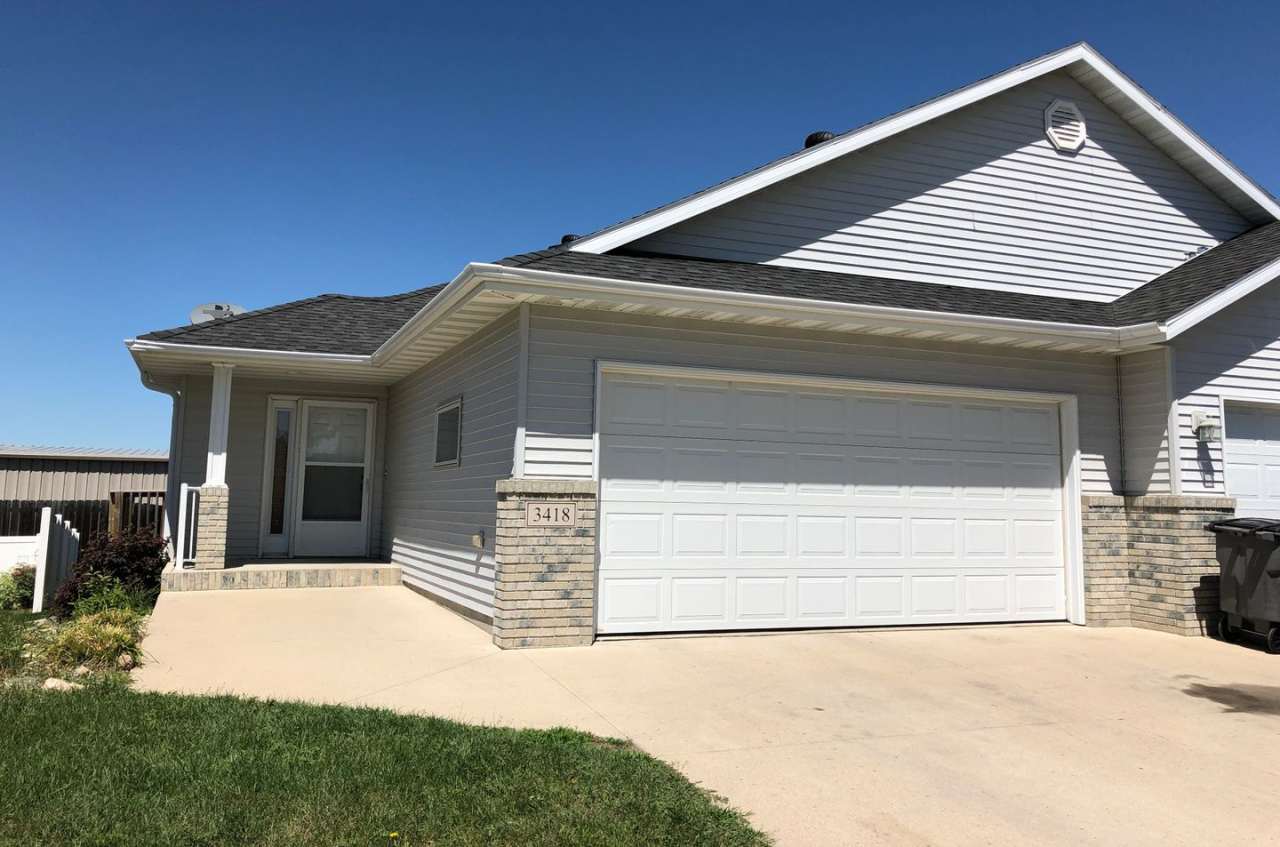4 bdrm/3 bath Townhome for Rent