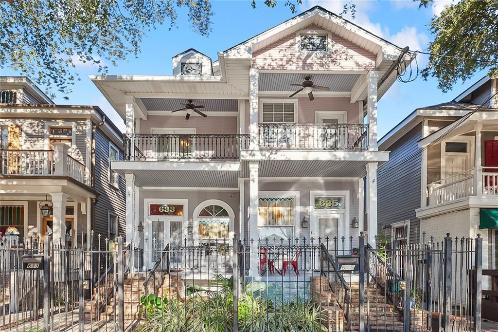 635 North Carrollton Avenue