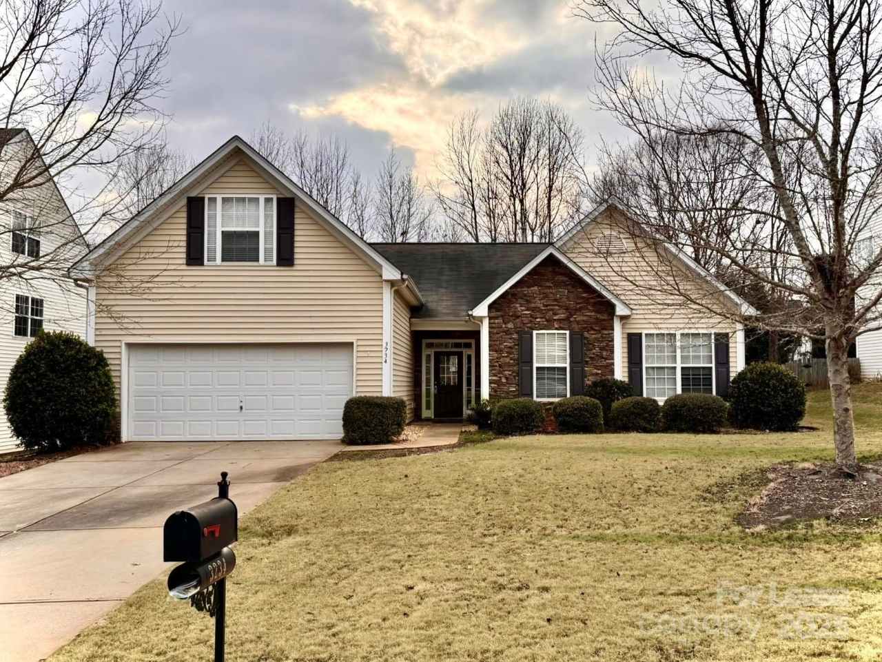 3234 Queensland Court