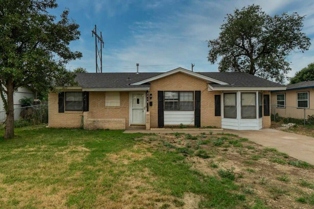 2918 S MANHATTAN Street