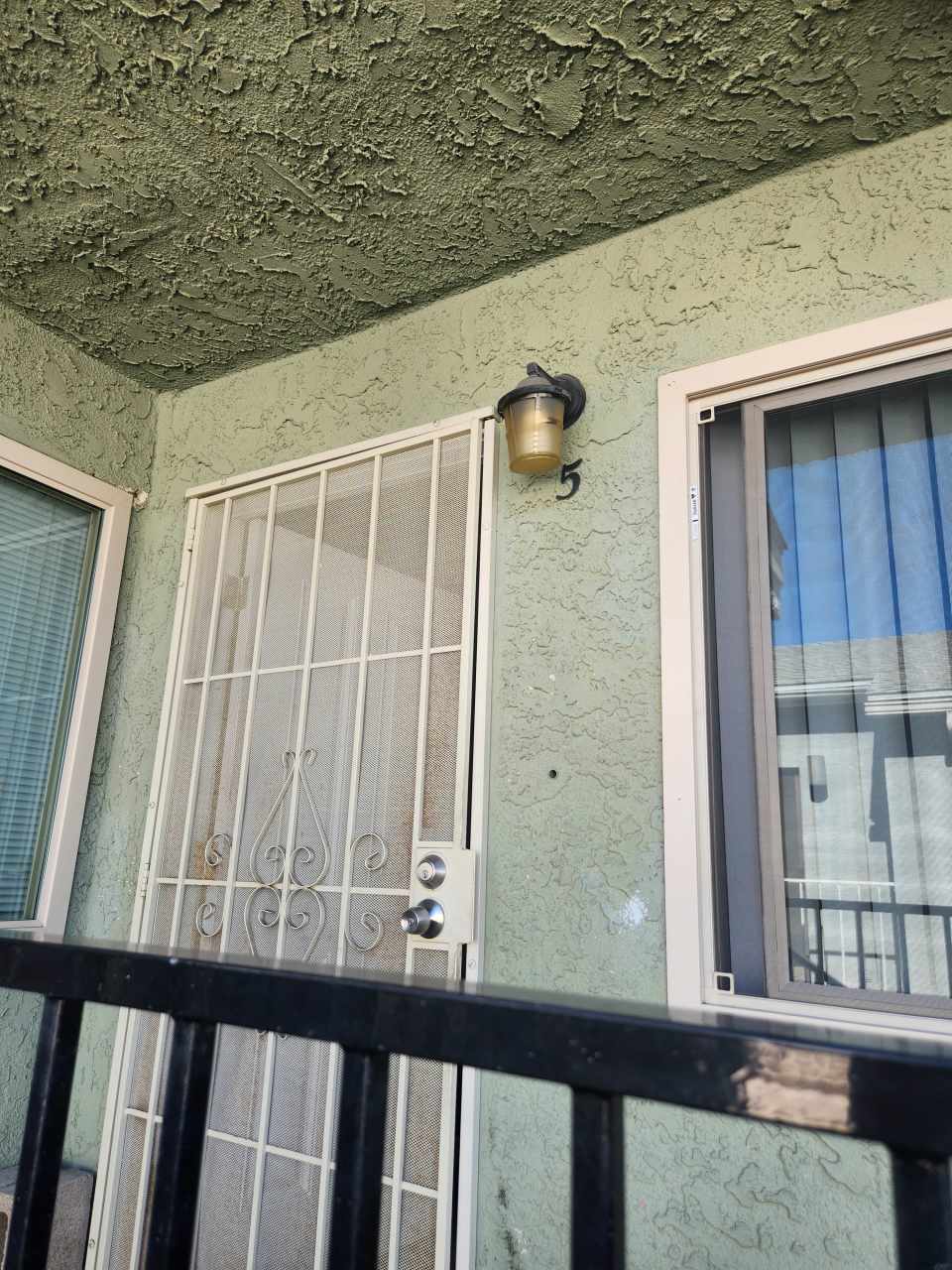 2626 Highland Avenue