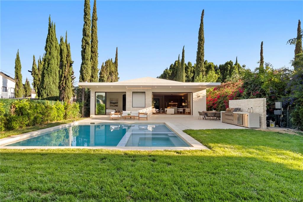 17827 Miranda Street