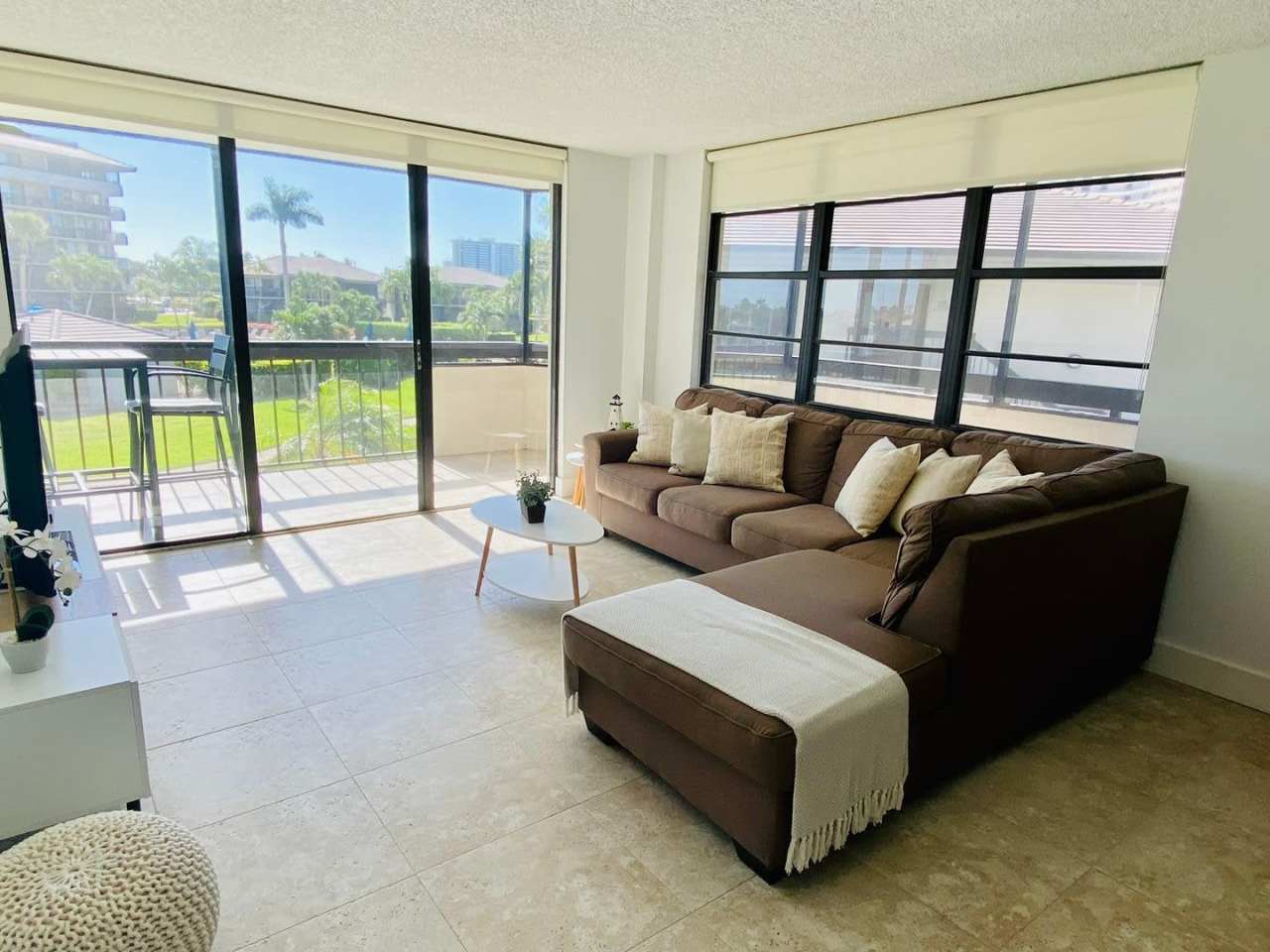** MARCO ISLAND 2/2 AT SOUTH SEAS CLUB ** RENOVATED UNIT ** AVAILABLE DEC-APRIL 2024 ** DON'T MISS THIS ONE **