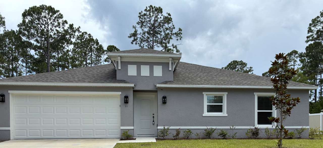***Beautiful 3/2 HOME IN PALM COAST