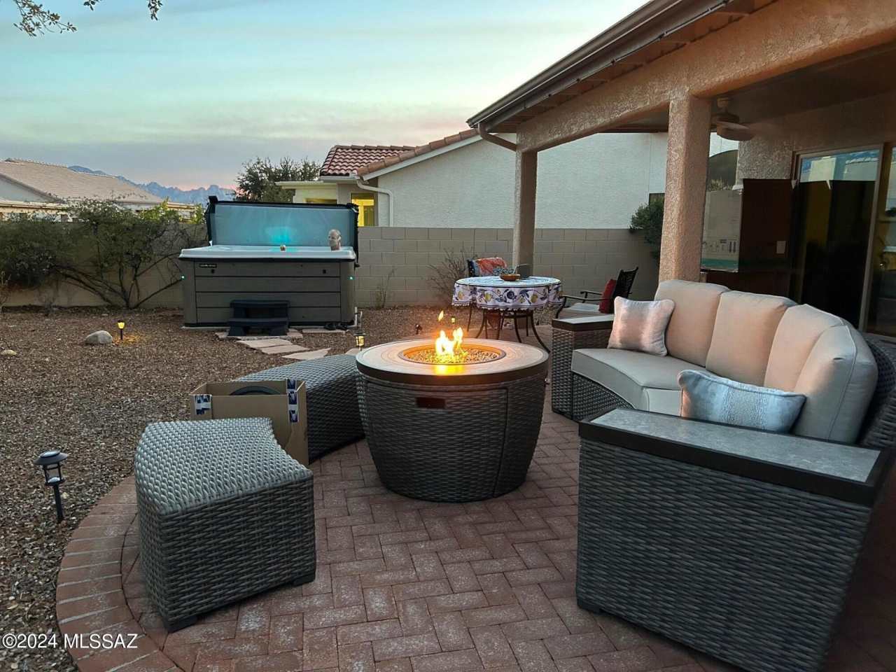 38135 S Rolling Hills Drive