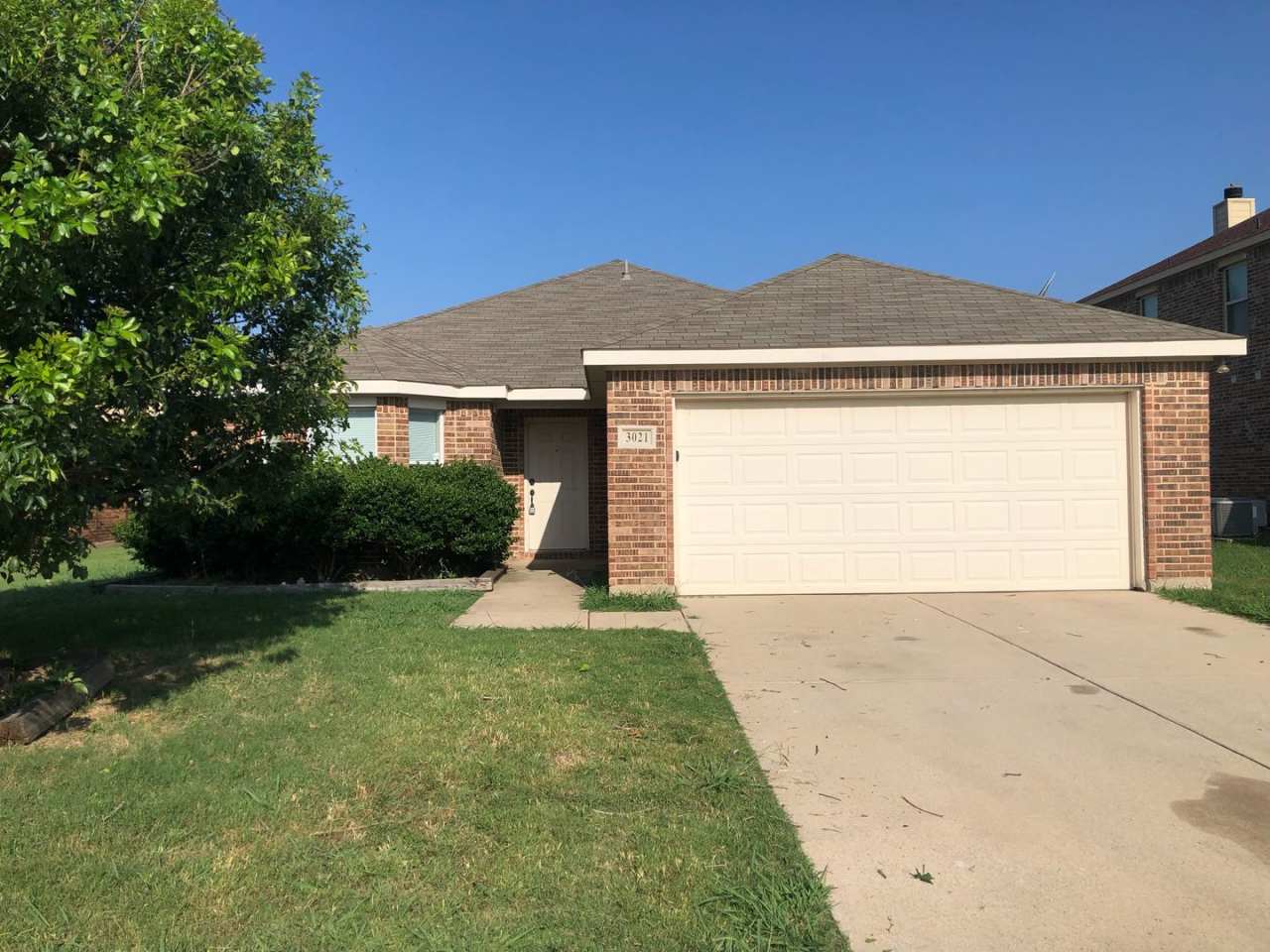 3021 Lake Side Drive