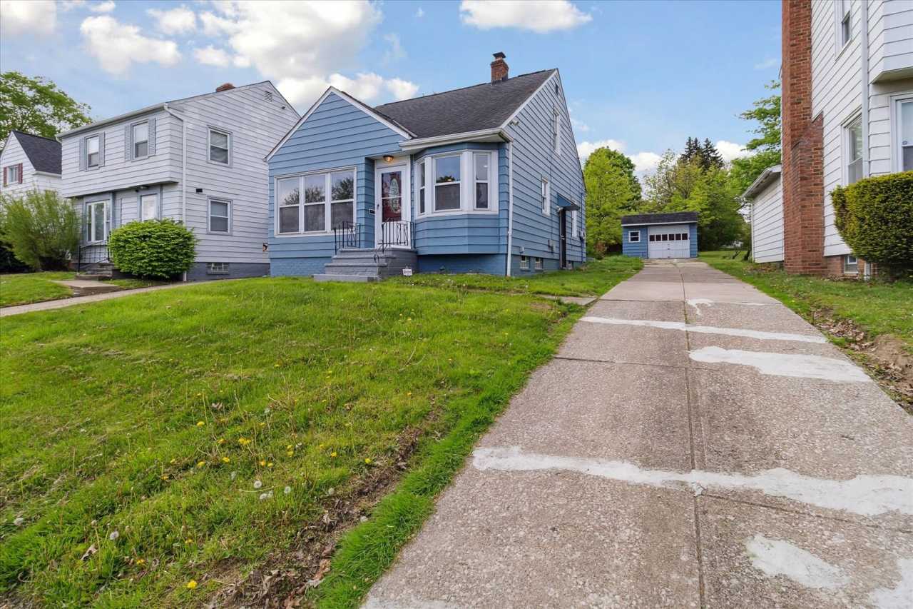 11108 WALLINGFORD AVE