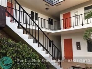 639 NE 10th Ave