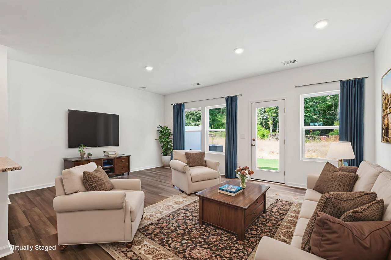 Modern 3-Bedroom Townhome Near Downtown Durham!