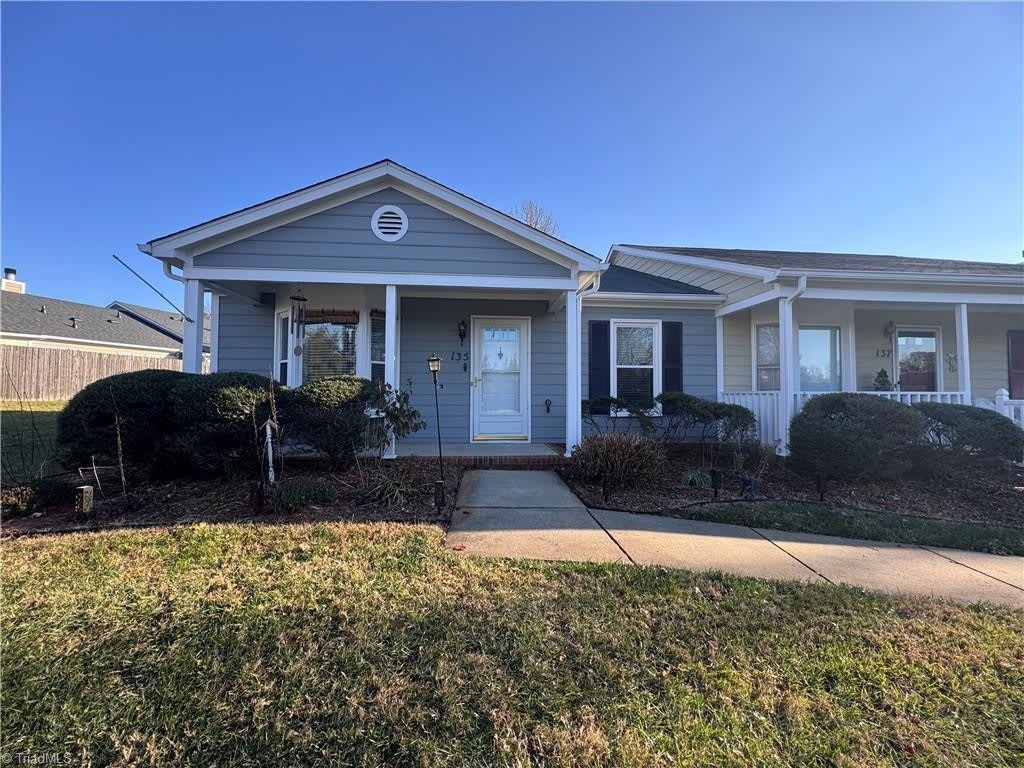 814 Guilford College Road