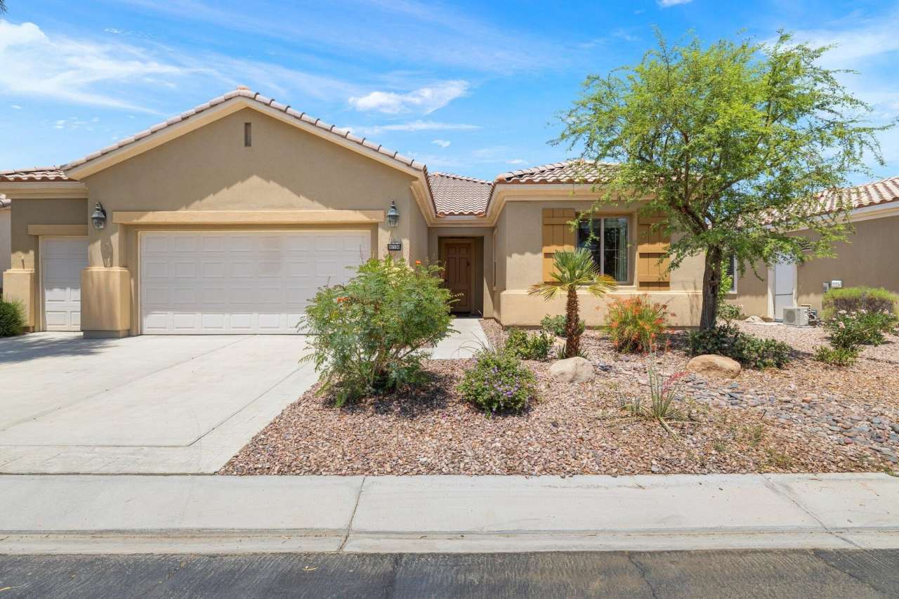 80598 Avenida San Felipe