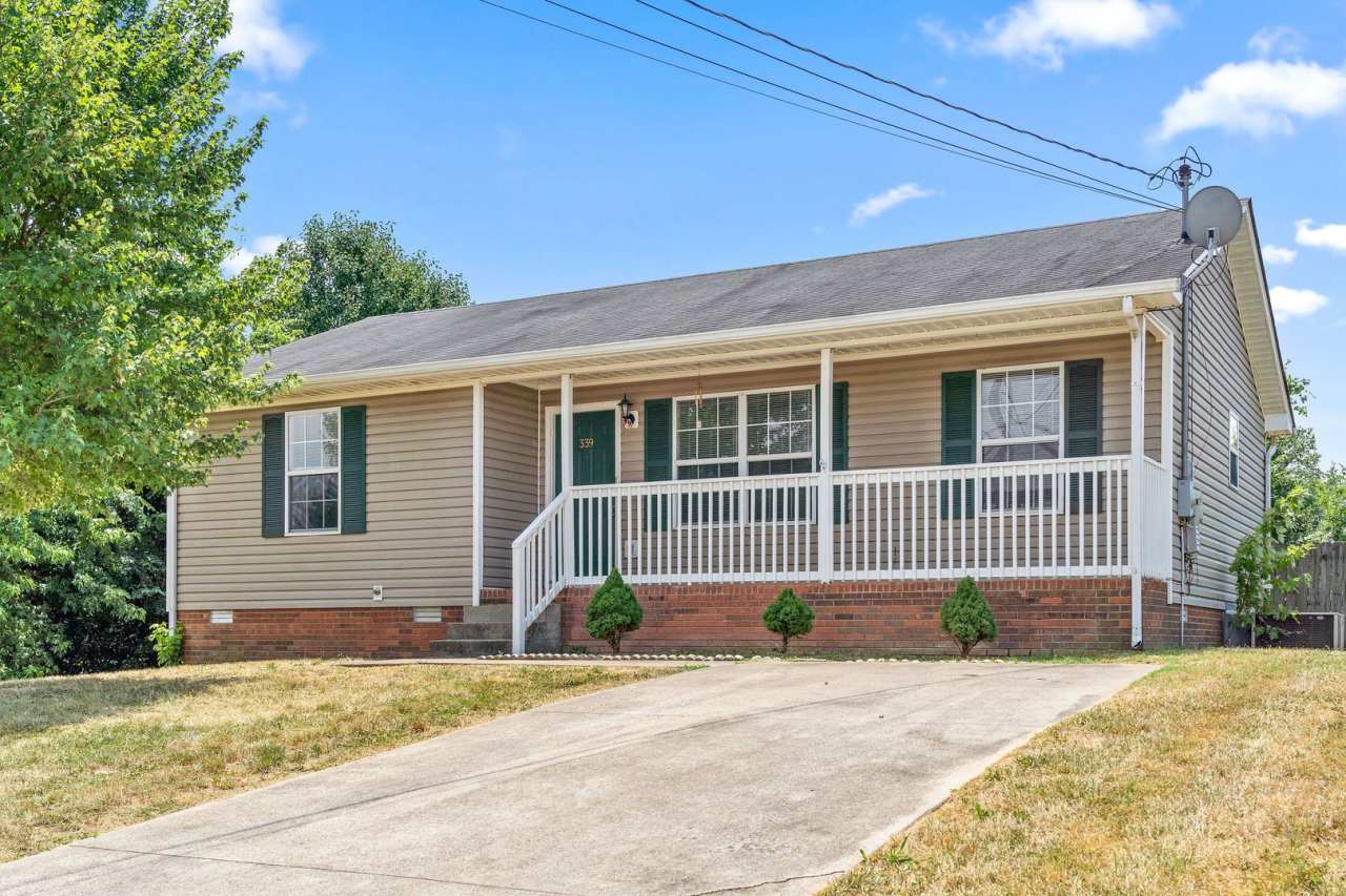 339 Pioneer Drive, Oak Grove, KY 42262